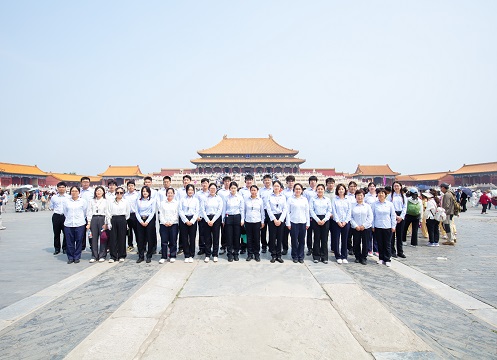 KY.COM,开云（中国）
组织开展走进故宫博物院活动